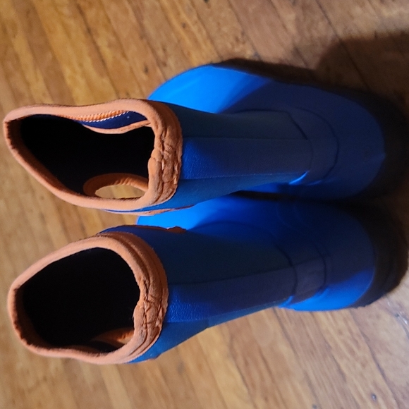 Unisex Glosh by Bogs Waterproof boots brand new color blue size 5 - Picture 3 of 4